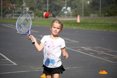 can 3 year olds play tennis