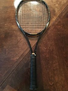 how to find grip size of tennis racquet