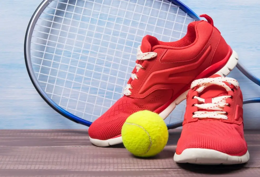 Tennis Shoes vs Sneakers – What’s the Difference? - Updated for 2022!